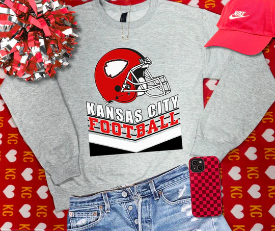 Kansas City Chiefs Football Helment Graphic Crewneck Unisex Gildan Sweatshirt