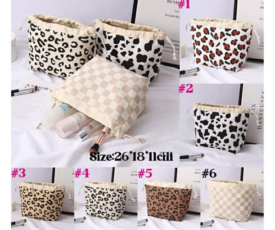 Fabric Travel Cosmetic Toiletry Makeup Bag Drawstring Closure Checkered Cheetah