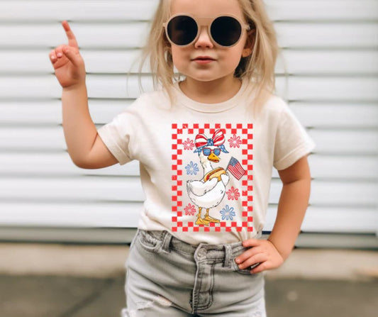 Youth Girls Trending Goose with Flag Checkered Floral Graphic Tee Patriotic Fourth Of JulyT-Shirt