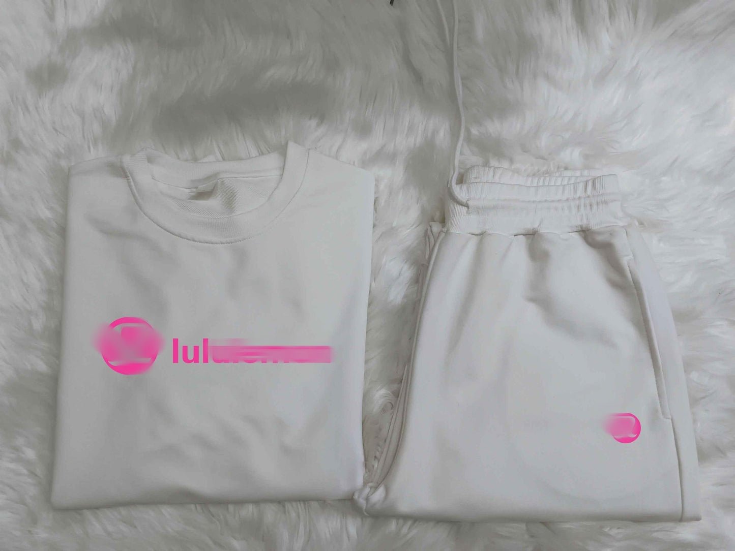 Inspired LuLu Casual Sweatshirt & Sweatpants Activewear Lounge Set